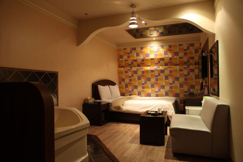 King Hotel 22/42