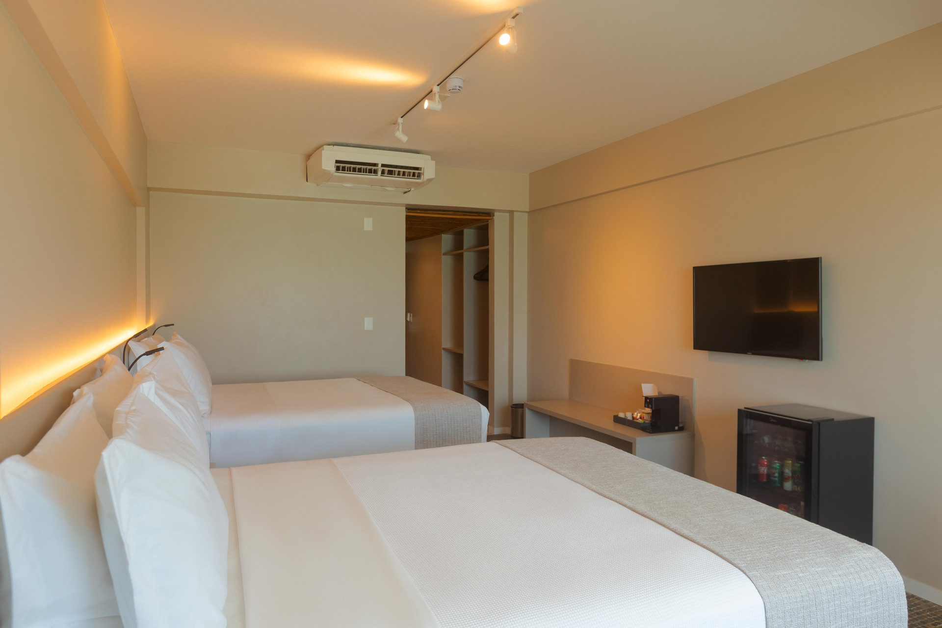 Luxury, Sea View