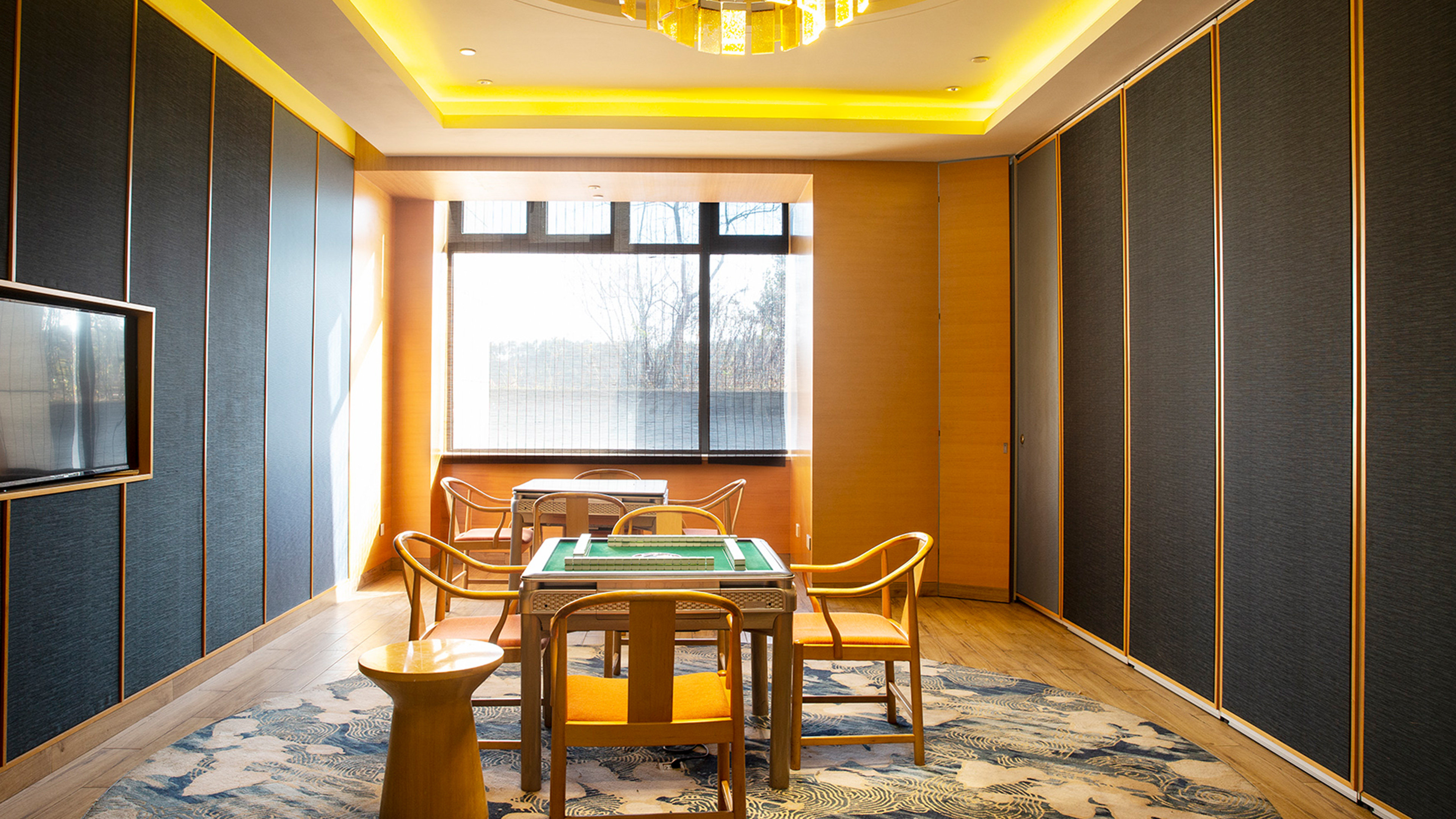 HOLIDAY INN KUNSHAN HUAQIAO 31/50