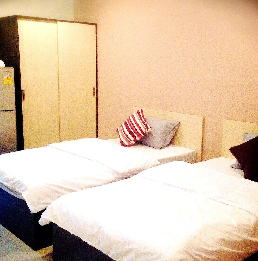 At Ease Residence Suvarnabhumi 27/67