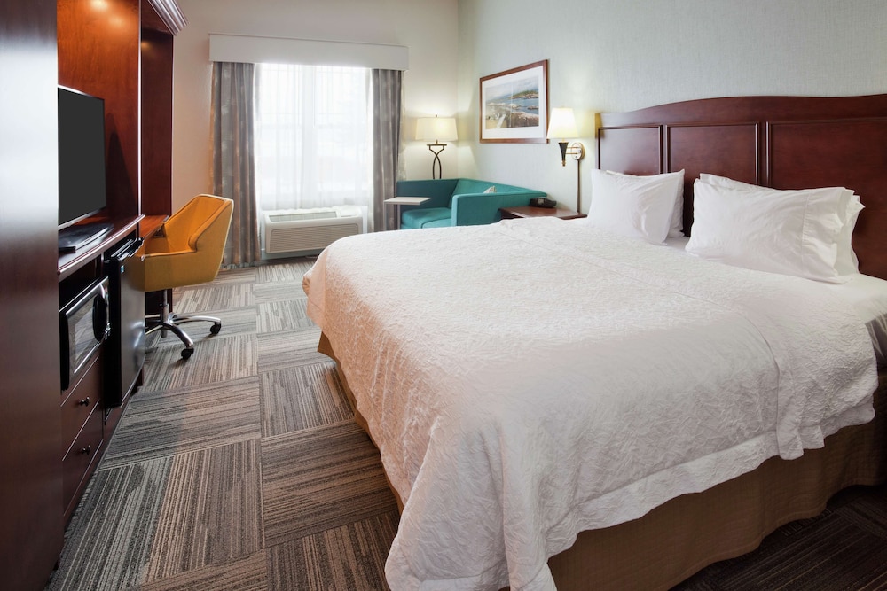 Hampton Inn Duluth Canal Park 17/77