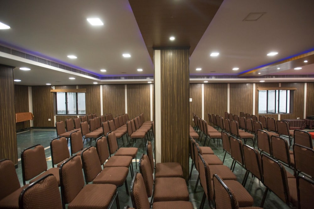 Ashok Residency 32/41