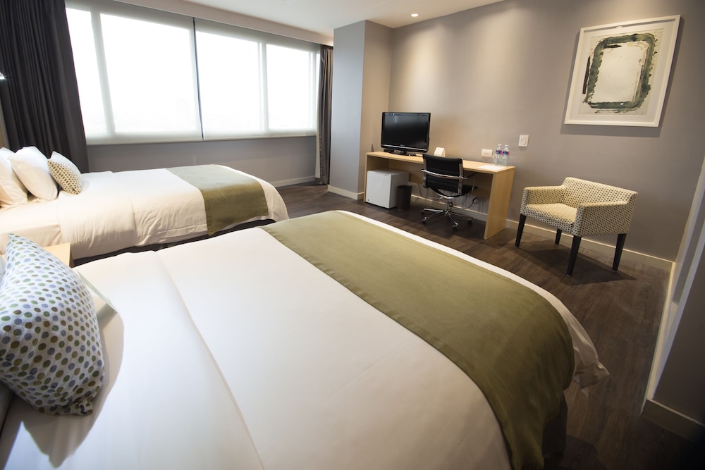UNIPARK HOTEL 10/66