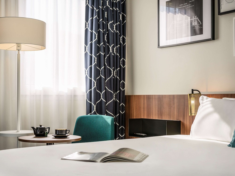 Mercure Paris Montparnasse Pasteur 17/73