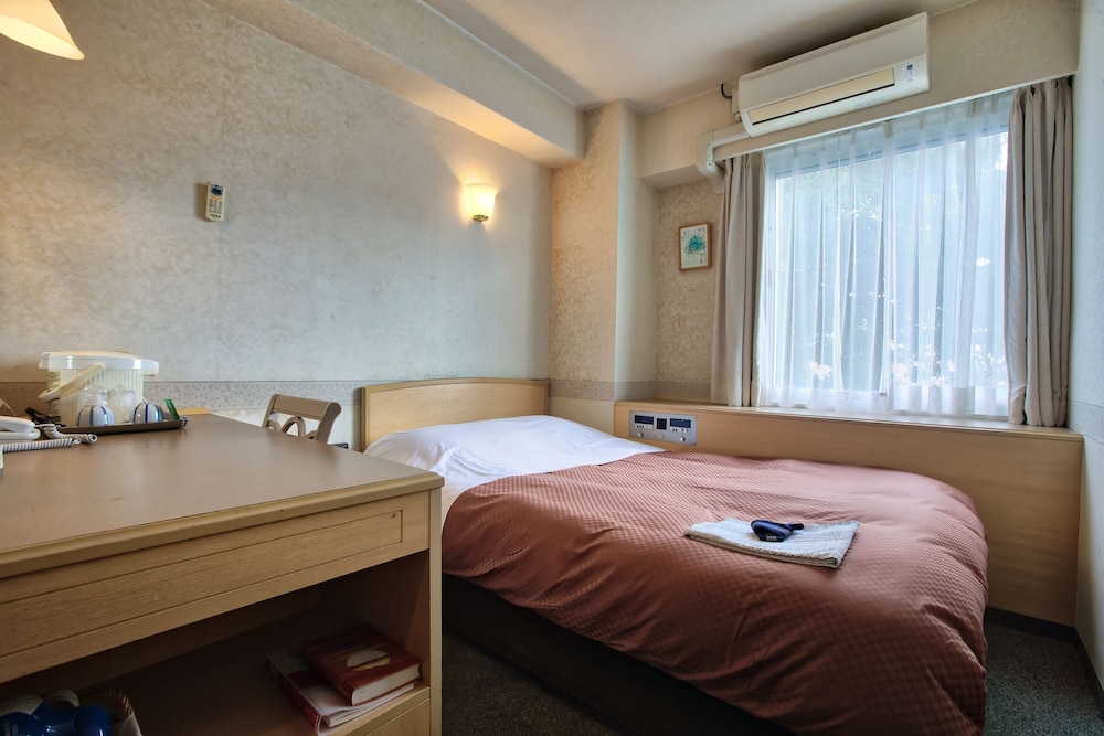 Okinawa Hotel 17/71