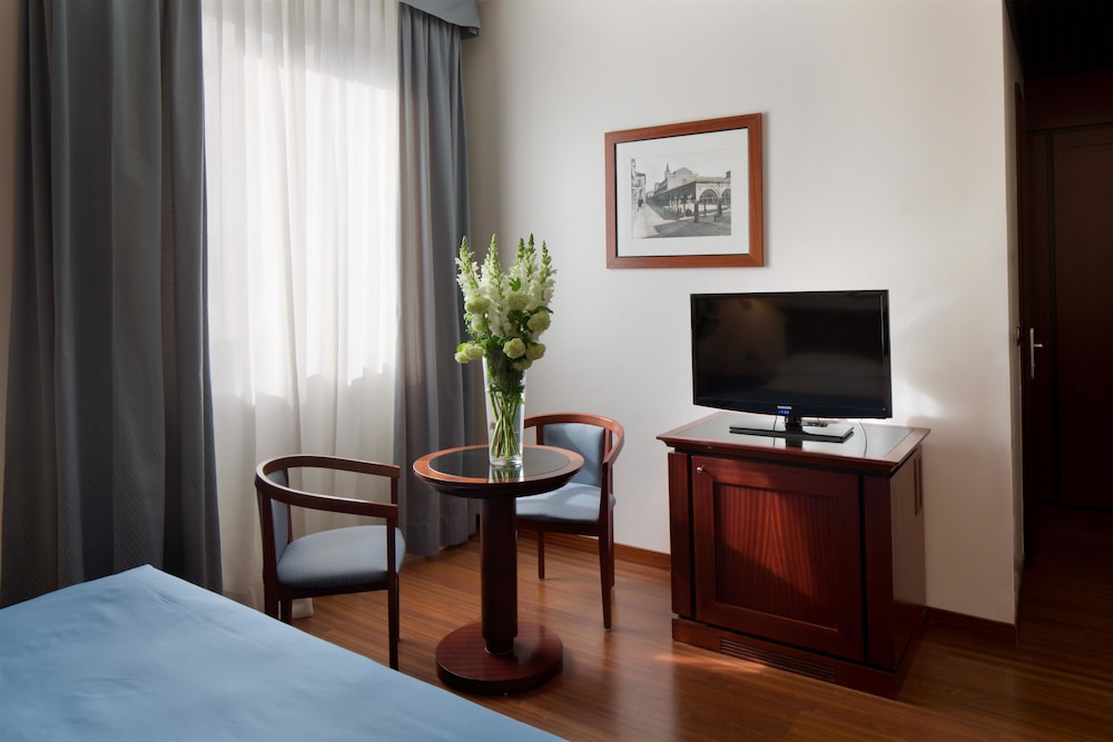 Starhotels Excelsior 59/61