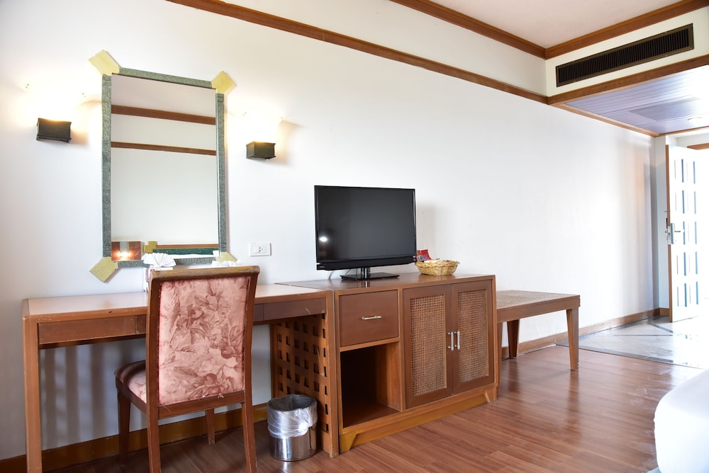 Bp Samila Beach Hotel & Resort 32/37