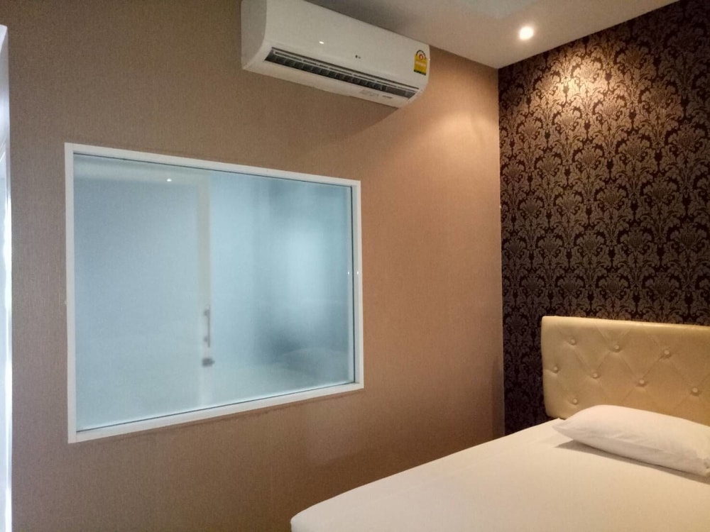 Honey Inn Hotel 22/50