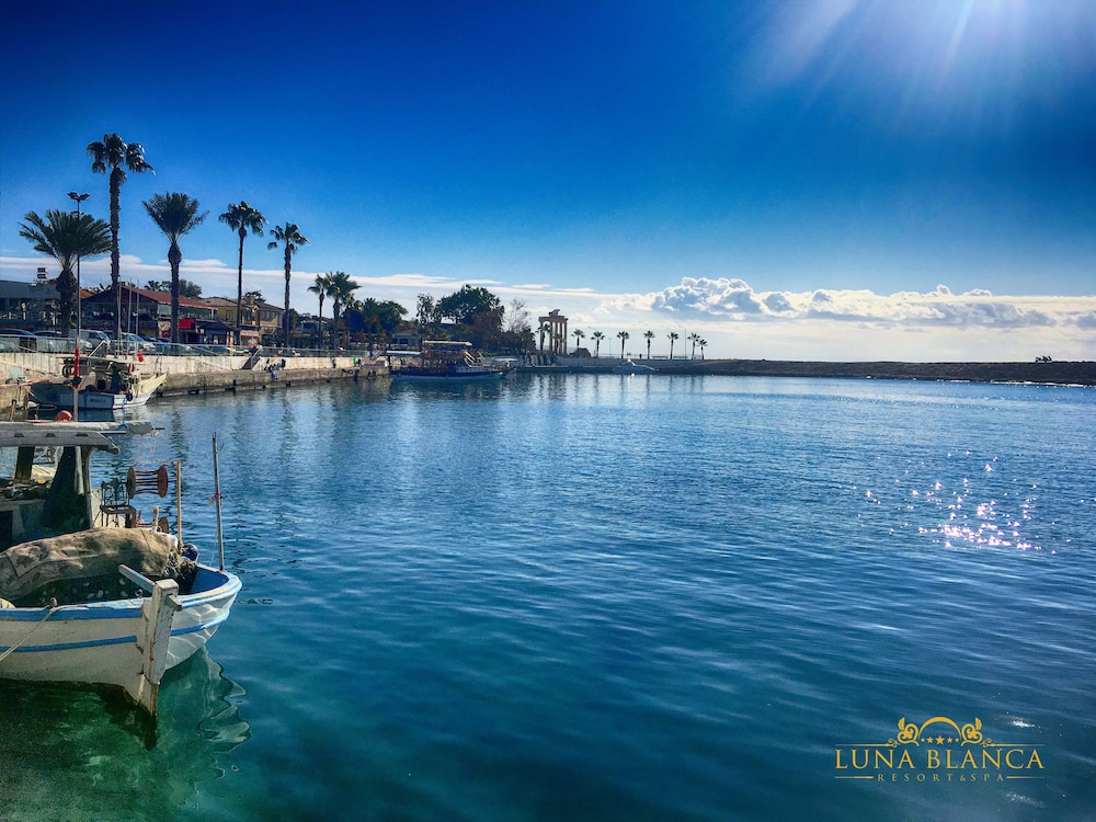 Luna Blanca Resort & Spa 45/50