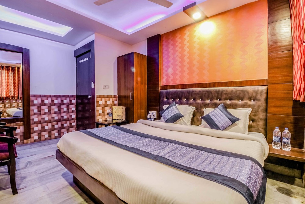Hotel Glow Inn 29/50