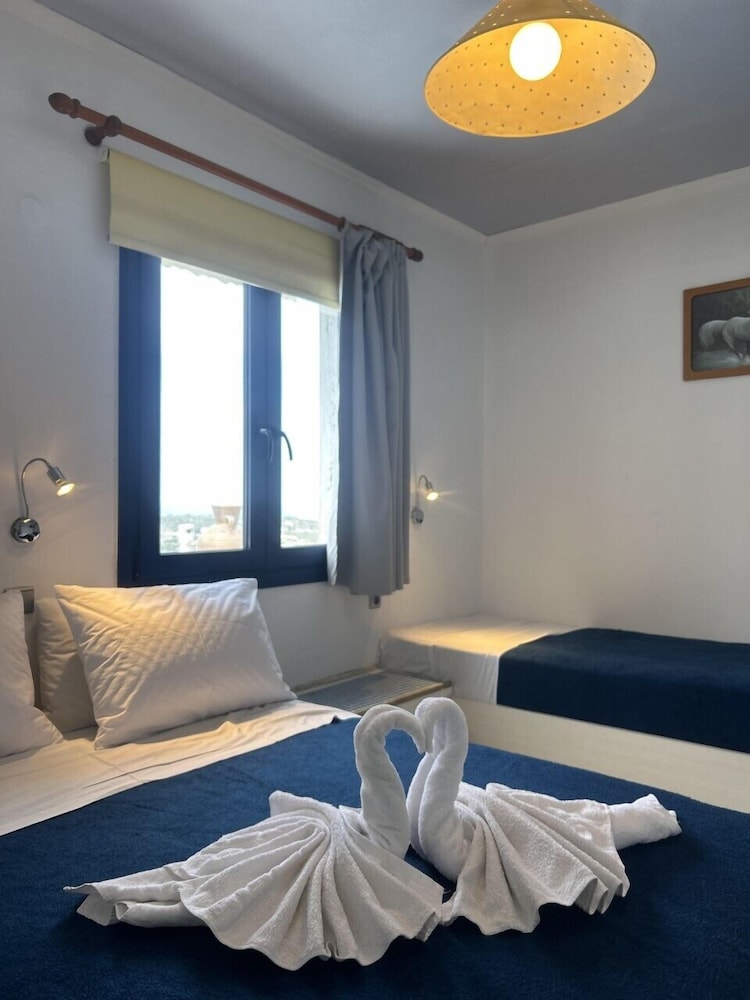 Korifi Suites Collection 17/50