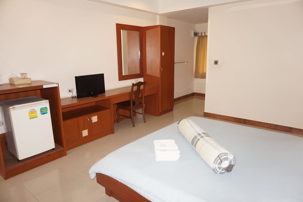 Tonwa Resort Hotel 18/55