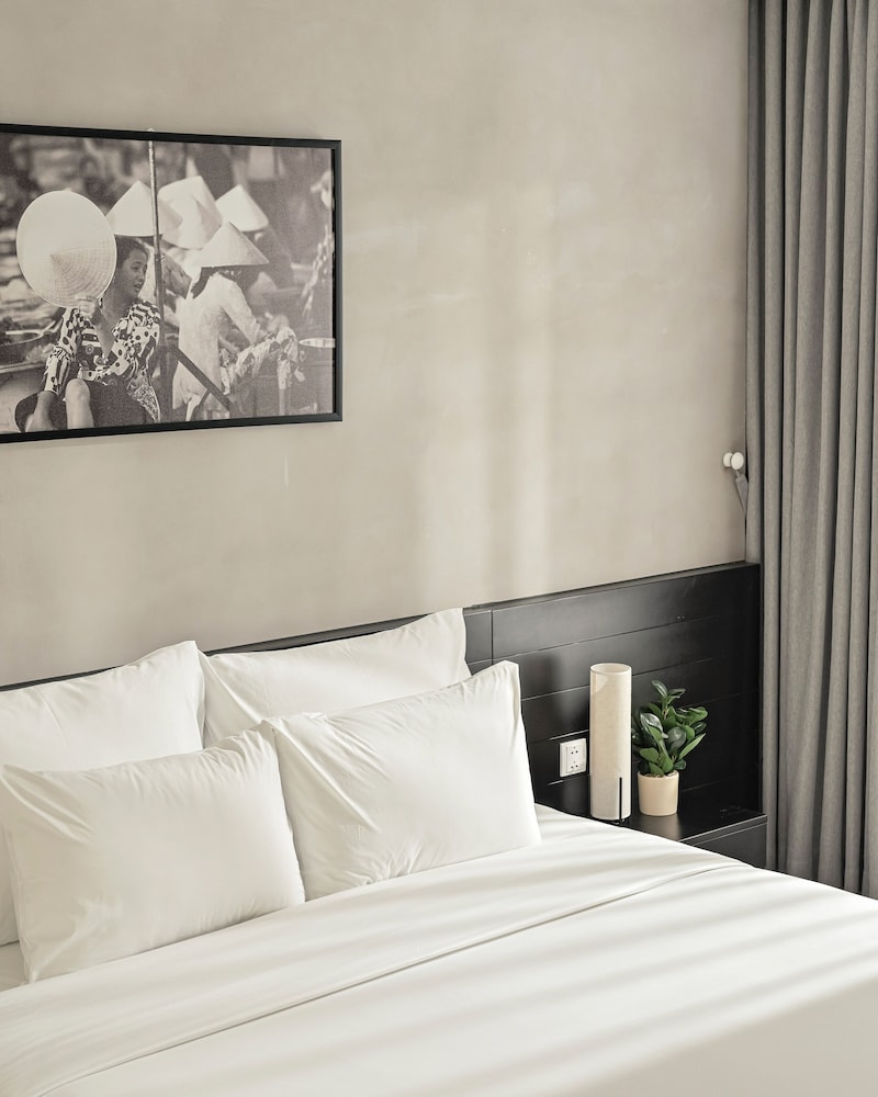 Triple E Hotel Metro Ben Thanh 23/50
