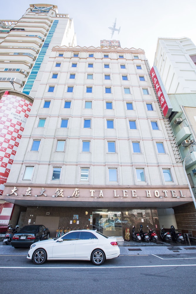 Ta Lee Hotel 1/18