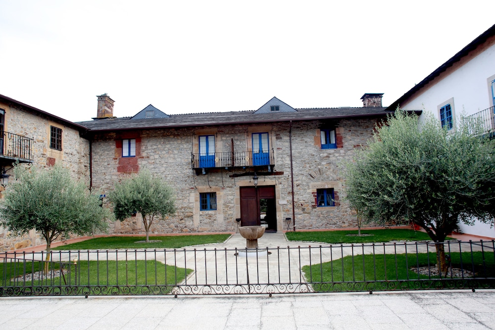 Hotel Monumento Pazo do Castro 1/50