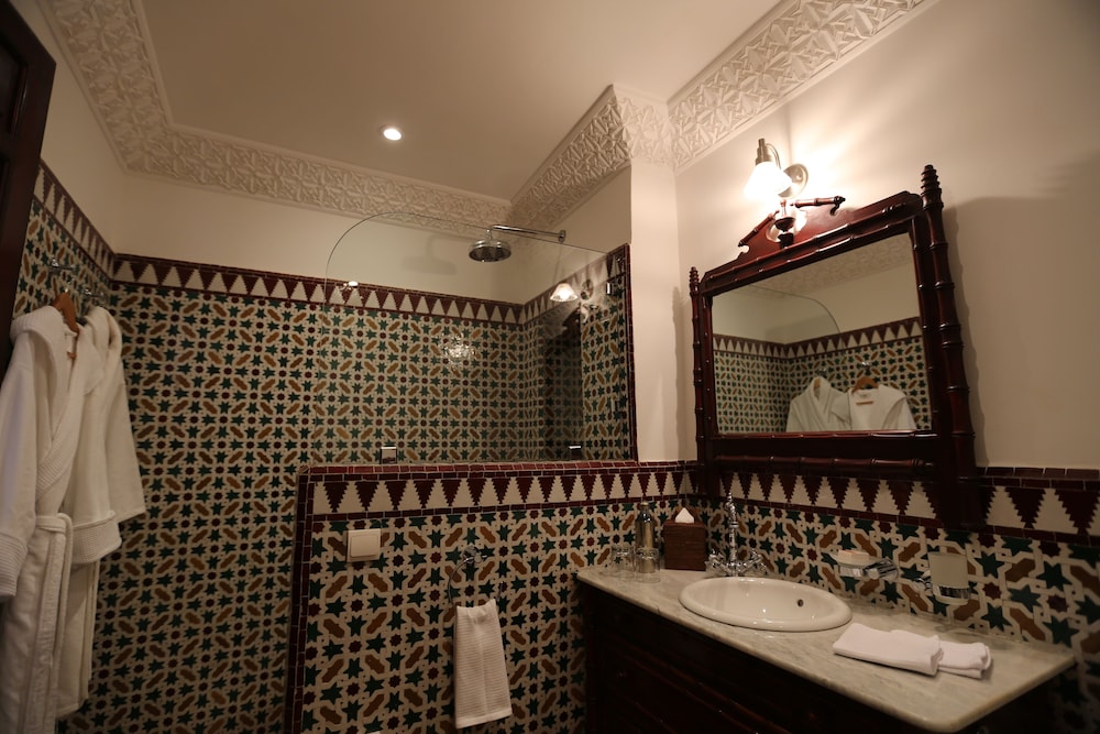 Palais Riad Lamrani 45/50