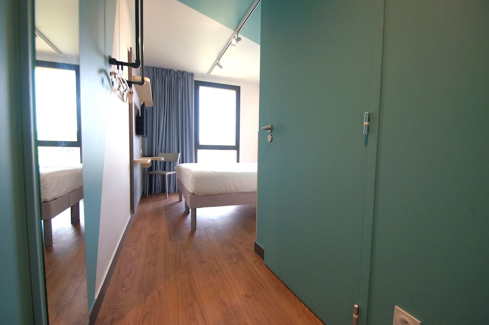 Ibis budget Loudeac Velodrome 33/50