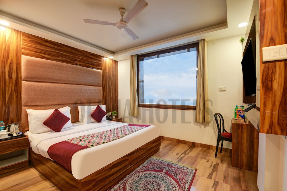 Olivia Hotels 36/61