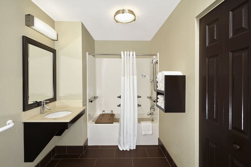 Staybridge Suites Springfield South 20/61