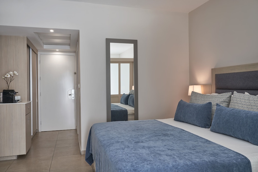 Atlantica Aeneas Resort 9/50
