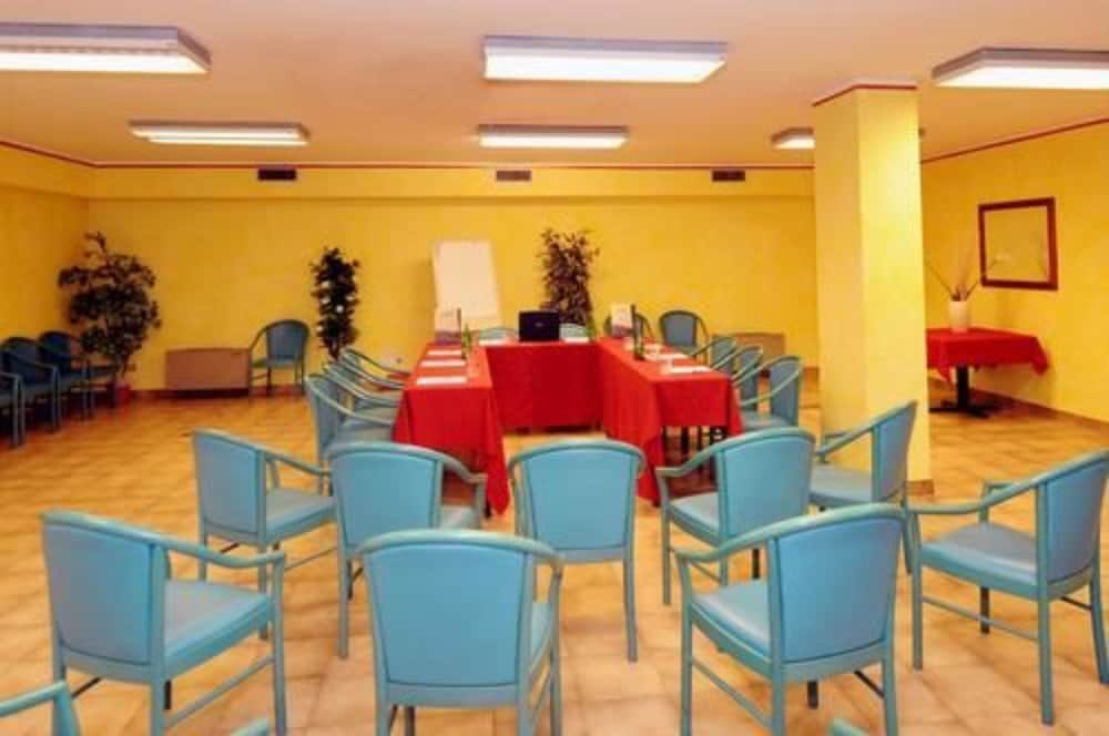 HOTEL DU PARC 37/62