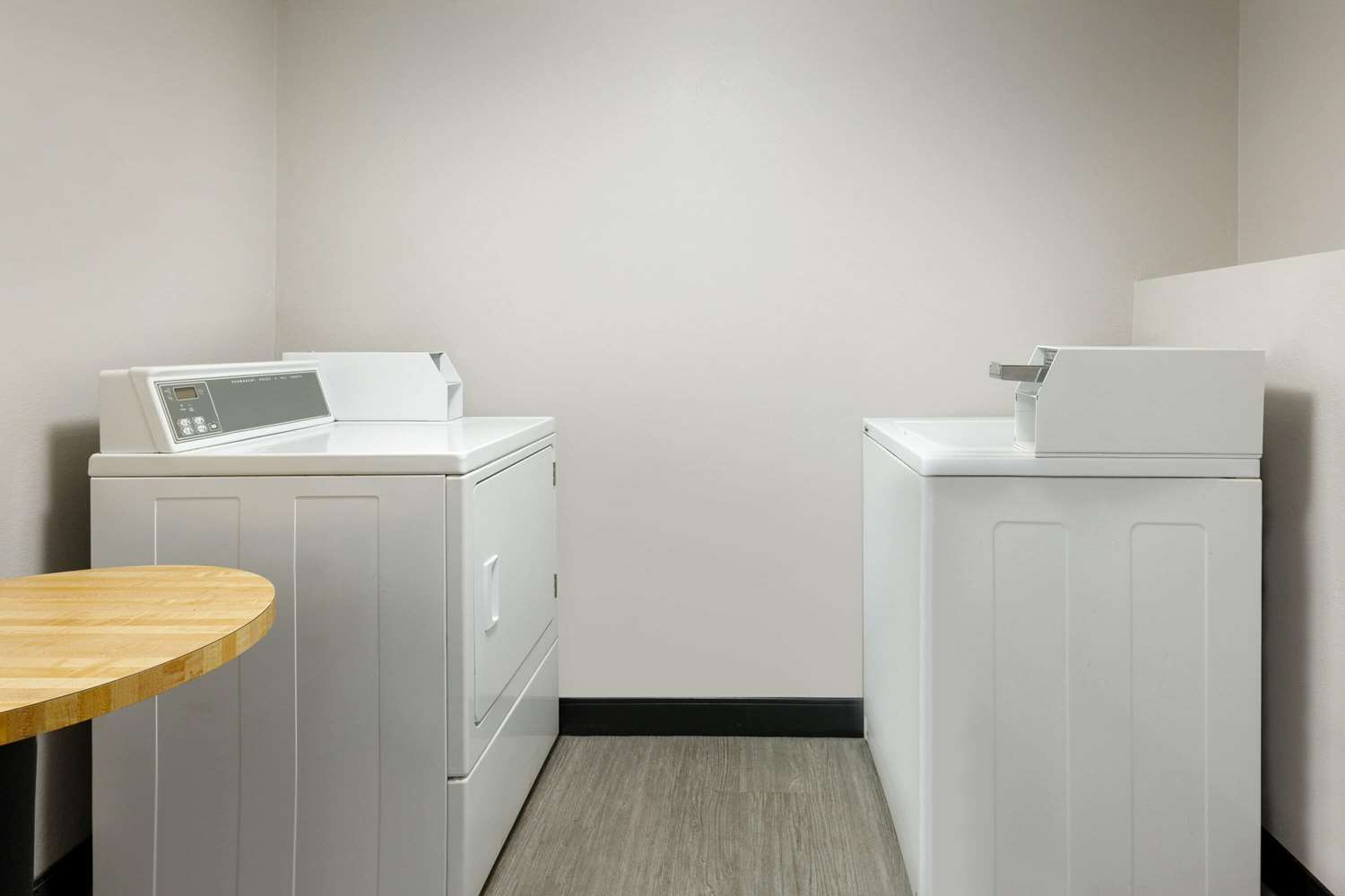 La Quinta Inn & Suites by Wyndham Dothan 63/71