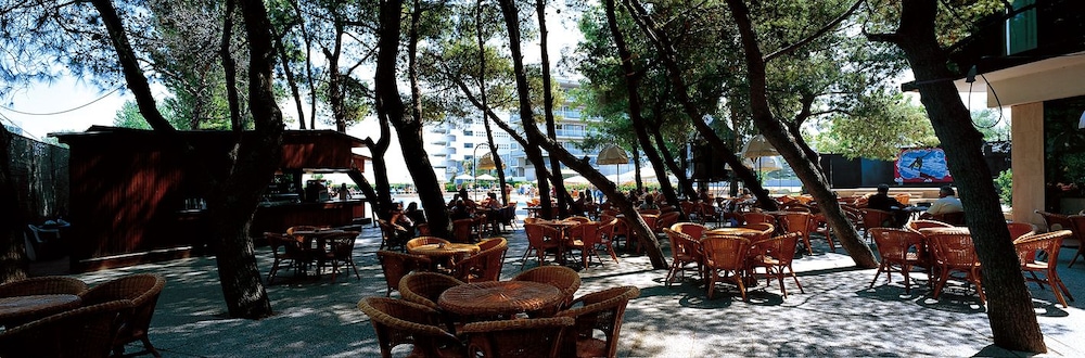 Grand Hotel Berti 36/50