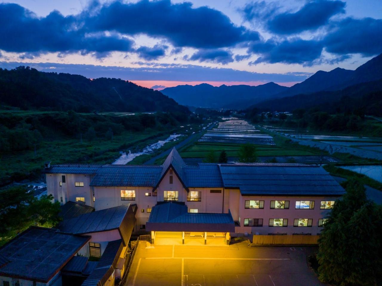 Sasakura Onsen Ryuunsou 7/68