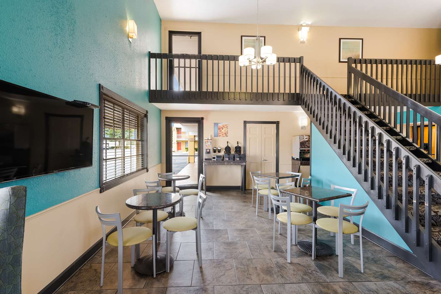 Best Western Conway 4/8