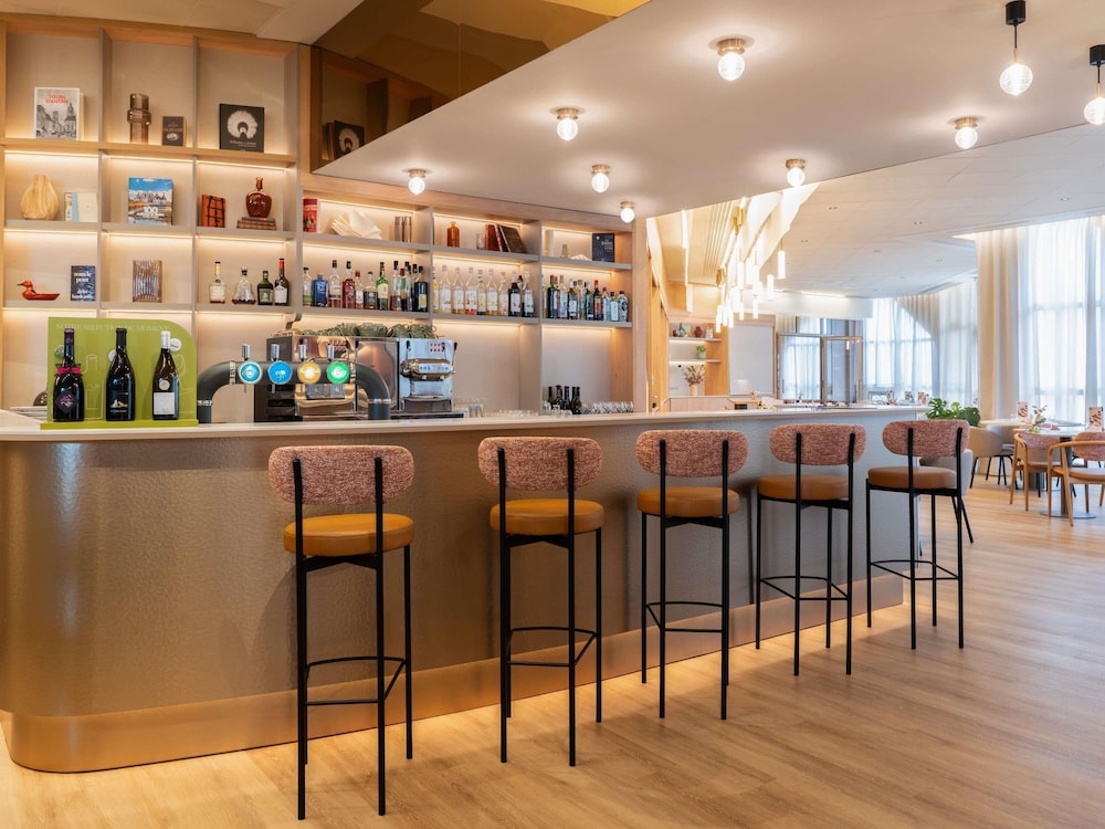 Mercure Tours Nord 52/69