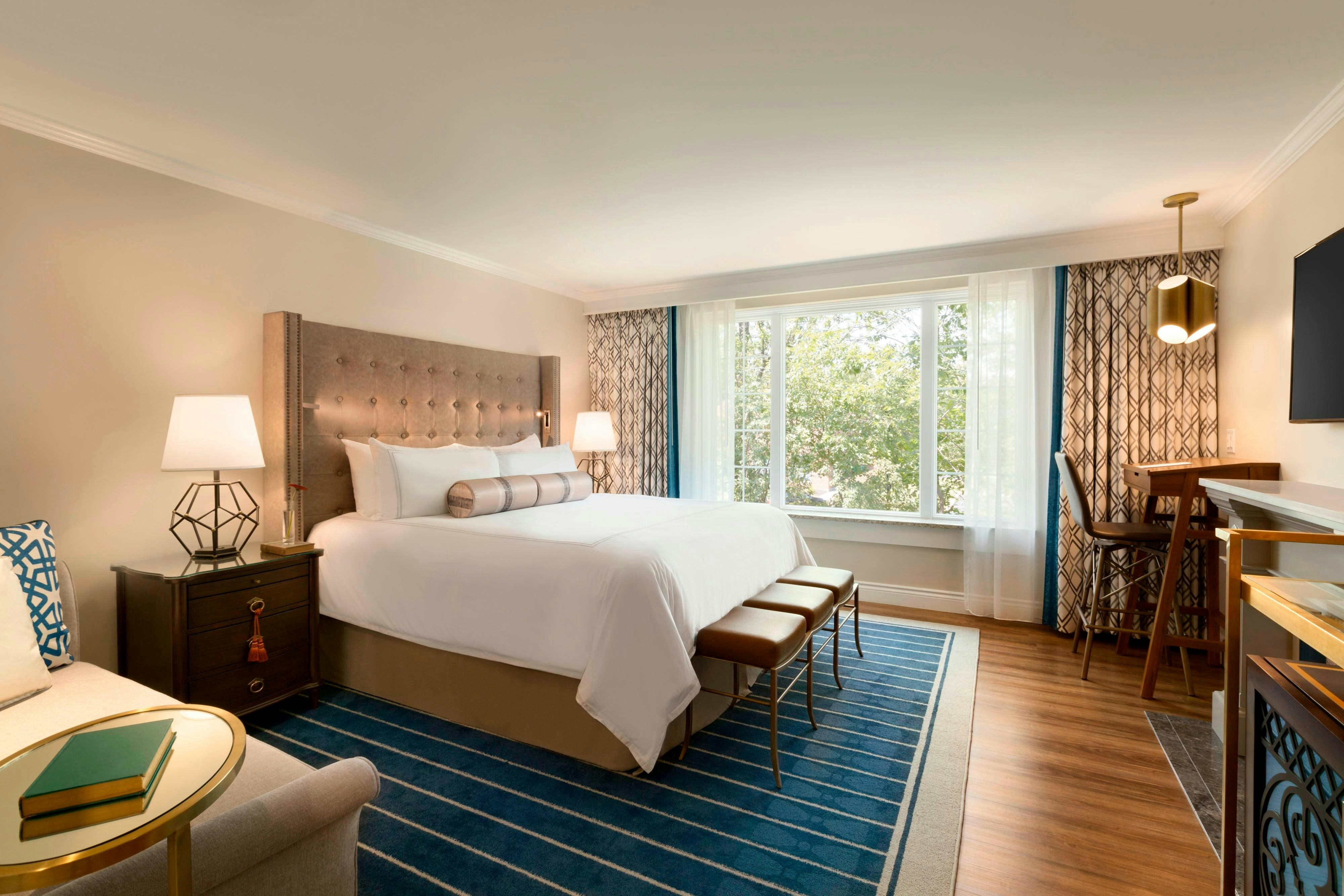 Room, King Bed