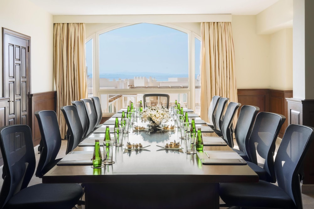 Kempinski Hotel Soma Bay 70/80