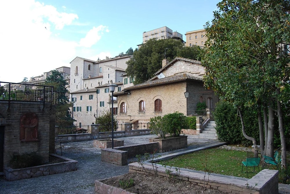 Cittadella Ospitalità 50/58
