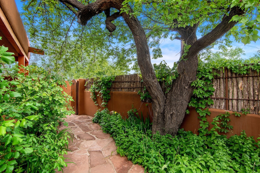 Santa Fe Motel & Inn 51/66