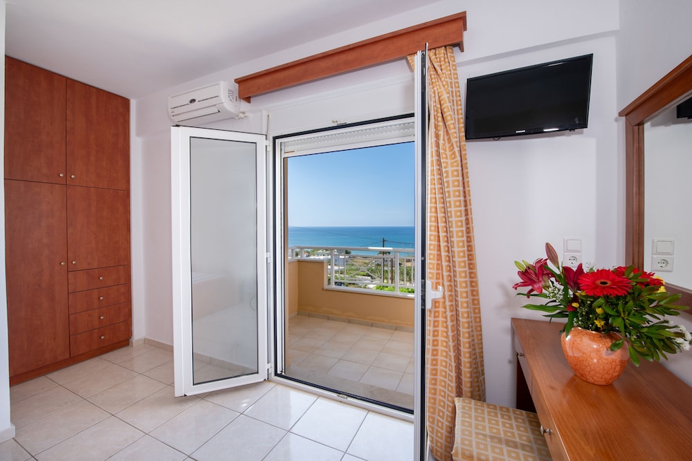 SUNRISE APARTMENTS CRETE 28/50
