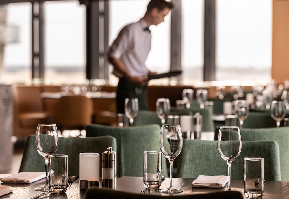 restaurant-cafeteria