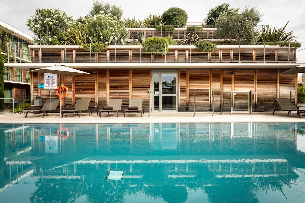 Courtyard Montpellier 5/42