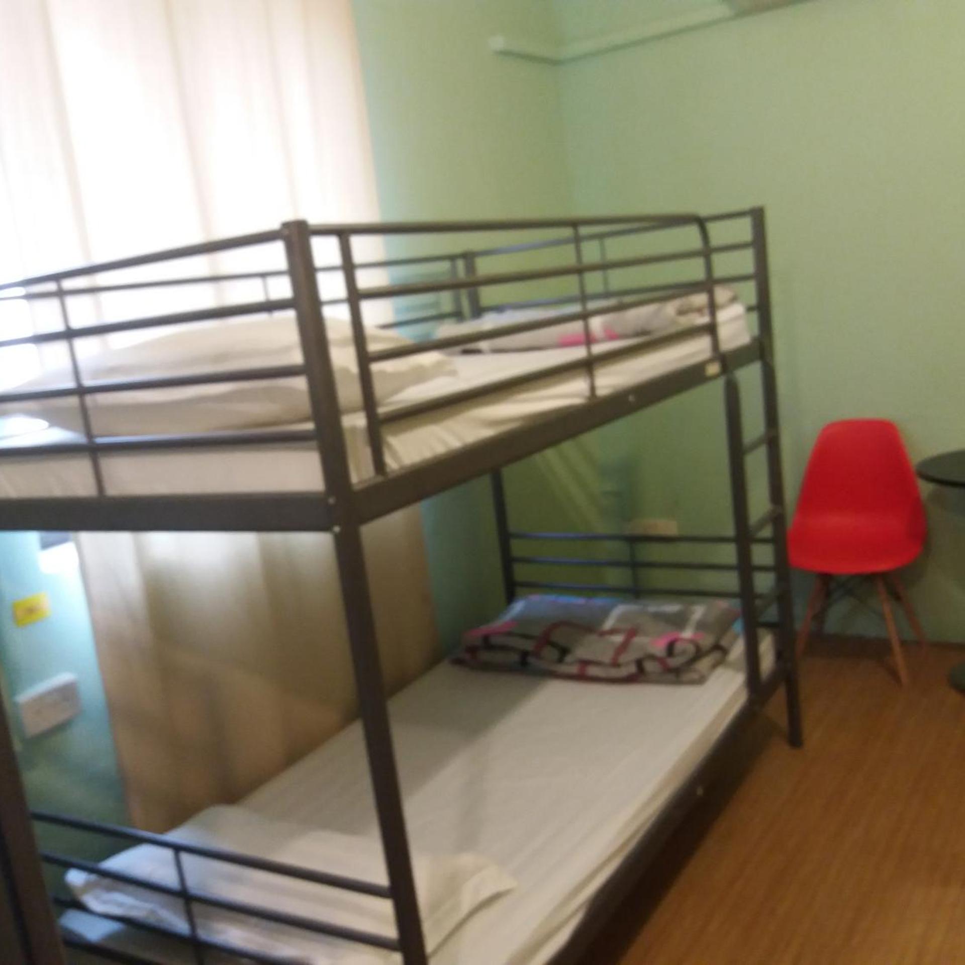 The Hive Singapore Hostel 82/96