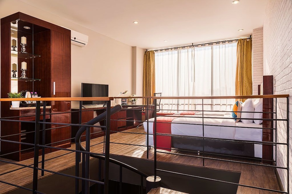 Ratchada Point Hotel 44/57