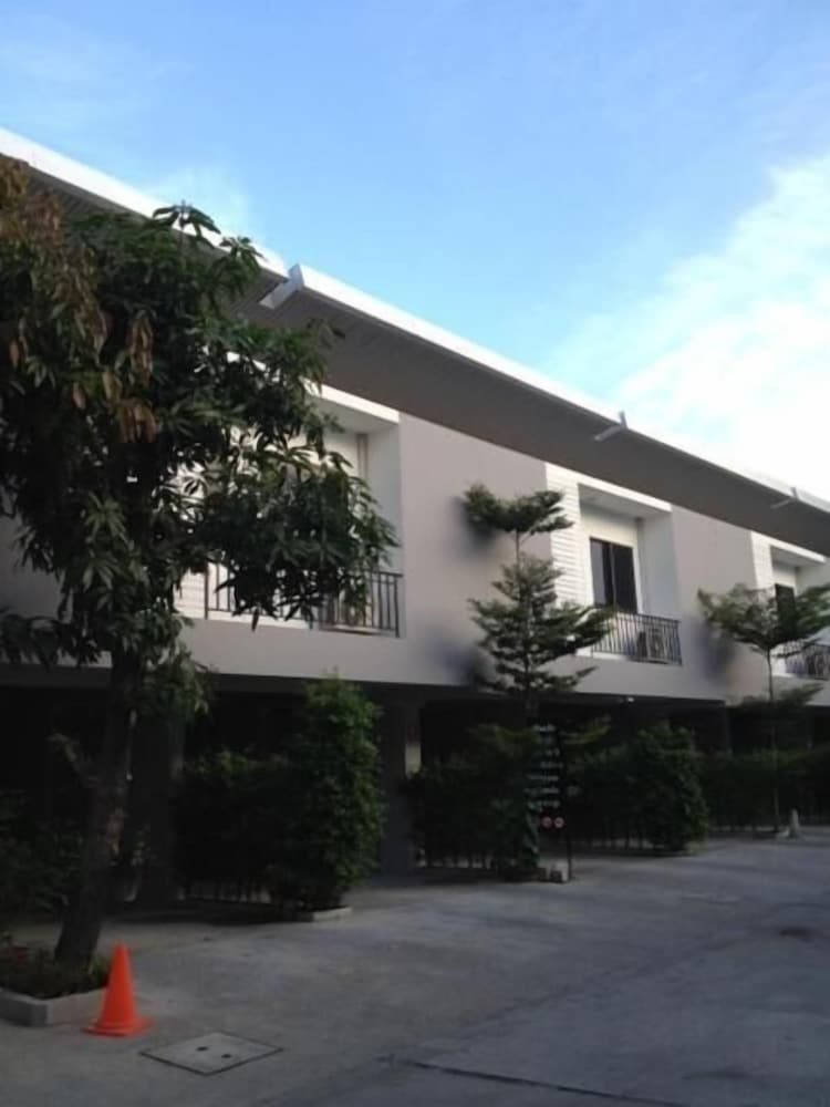 189 RESORT BANGKOK 1/17