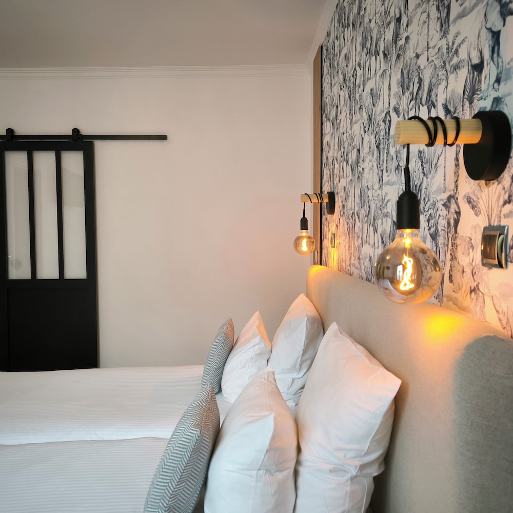 Hotel Le Twelve 27/50