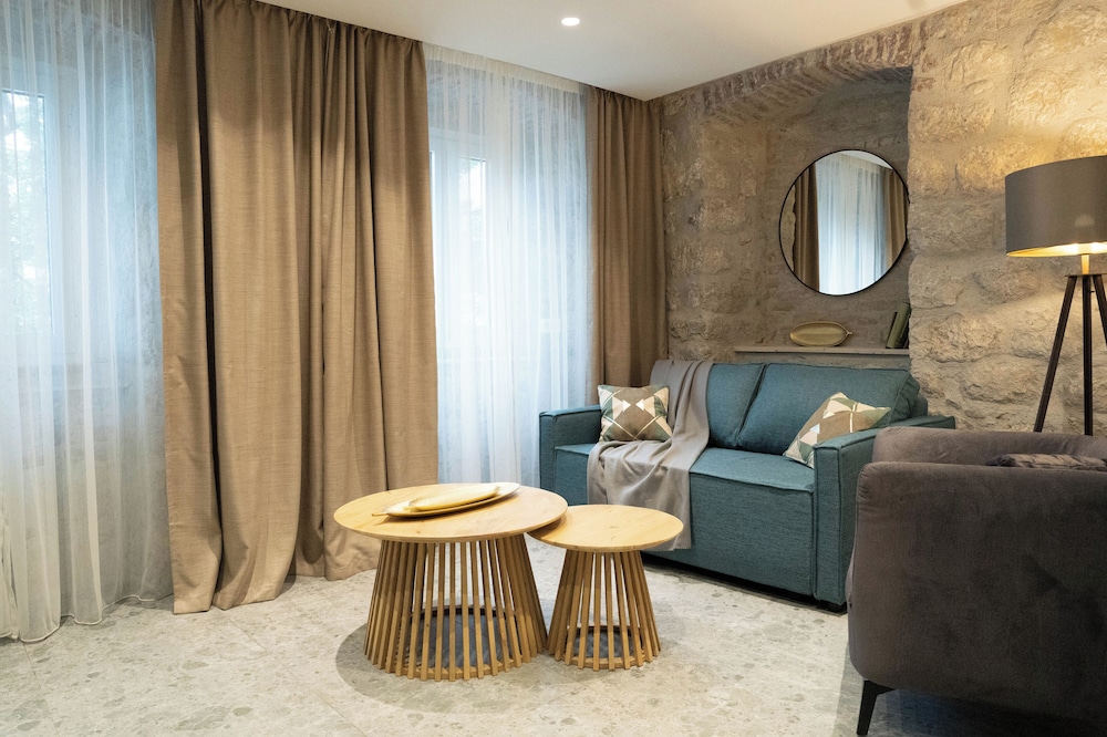 Eco Hotel Carrubba 52/72