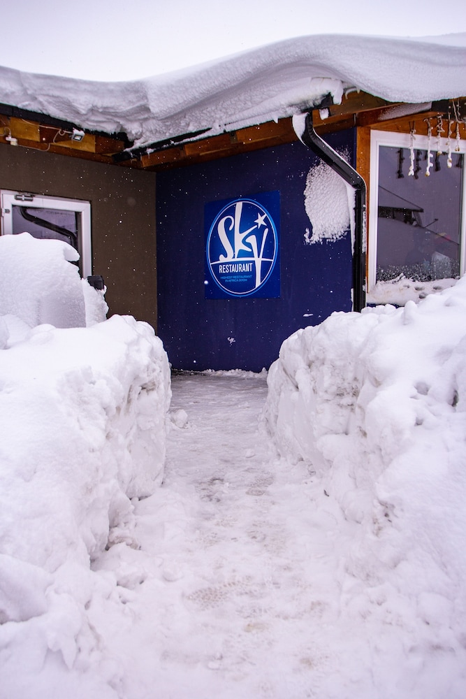 Afriski Mountain Resort 8/50