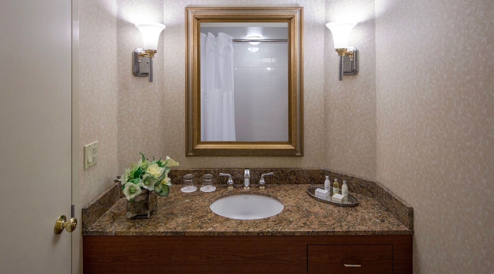 Glen Cove Mansion Hotel 51/51