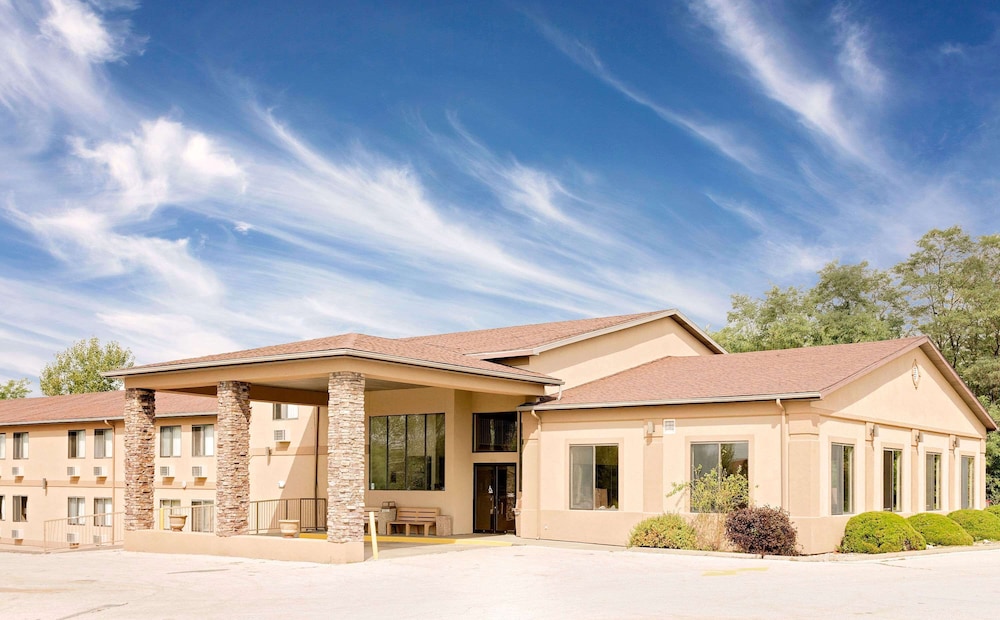 Days Inn By Wyndham Boonville 1/21