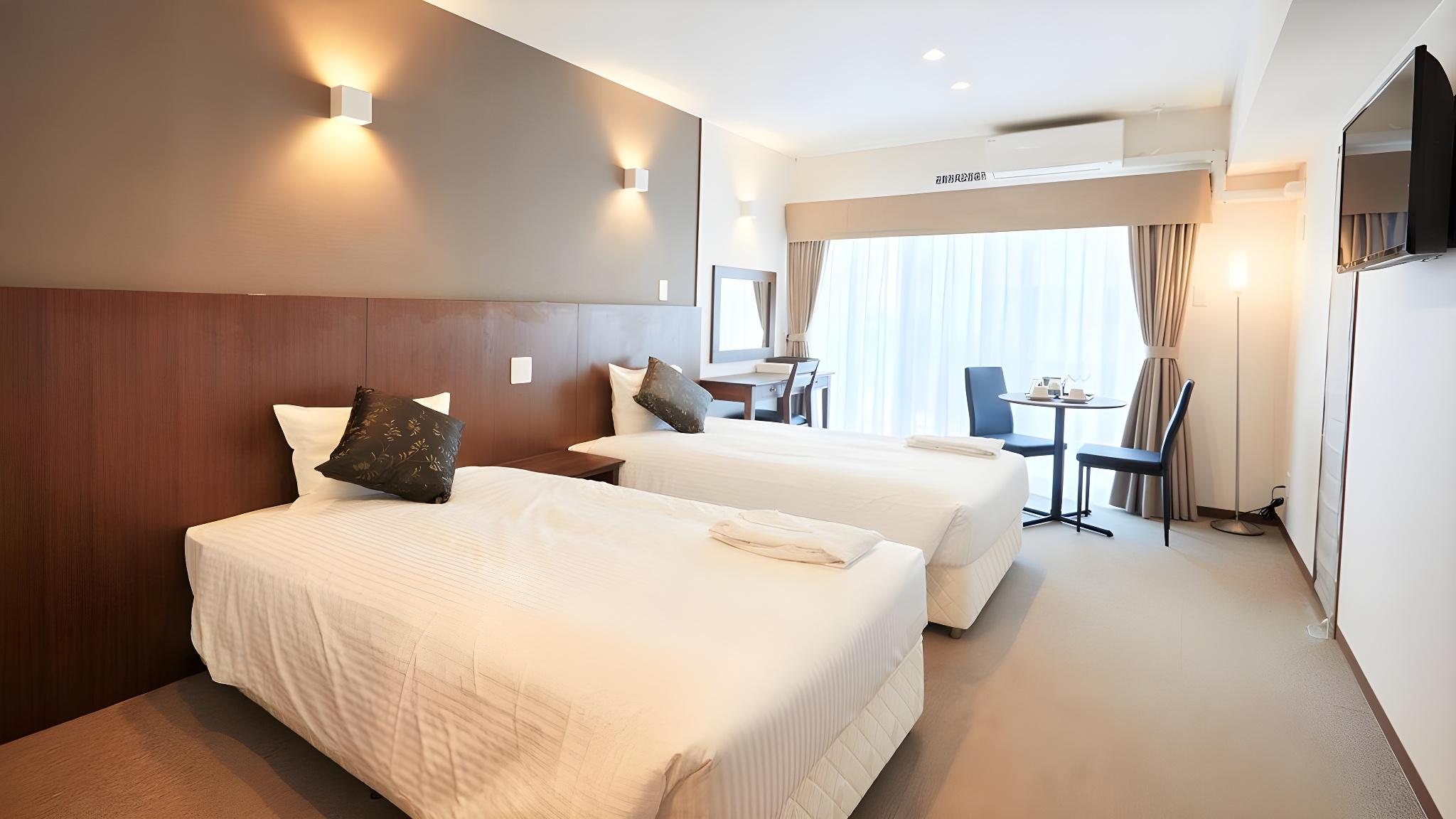 Condominium, Triple