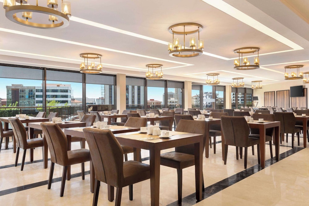 Days Hotel by Wyndham Istanbul Maltepe 56/69