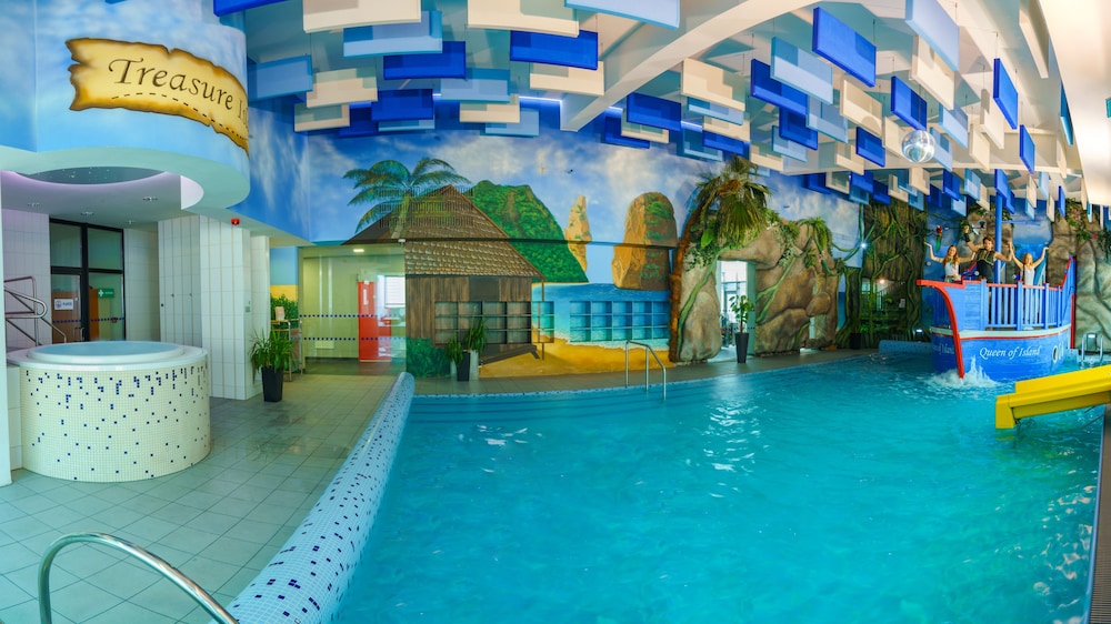 Hotel Aquacity Mountain View 1/65