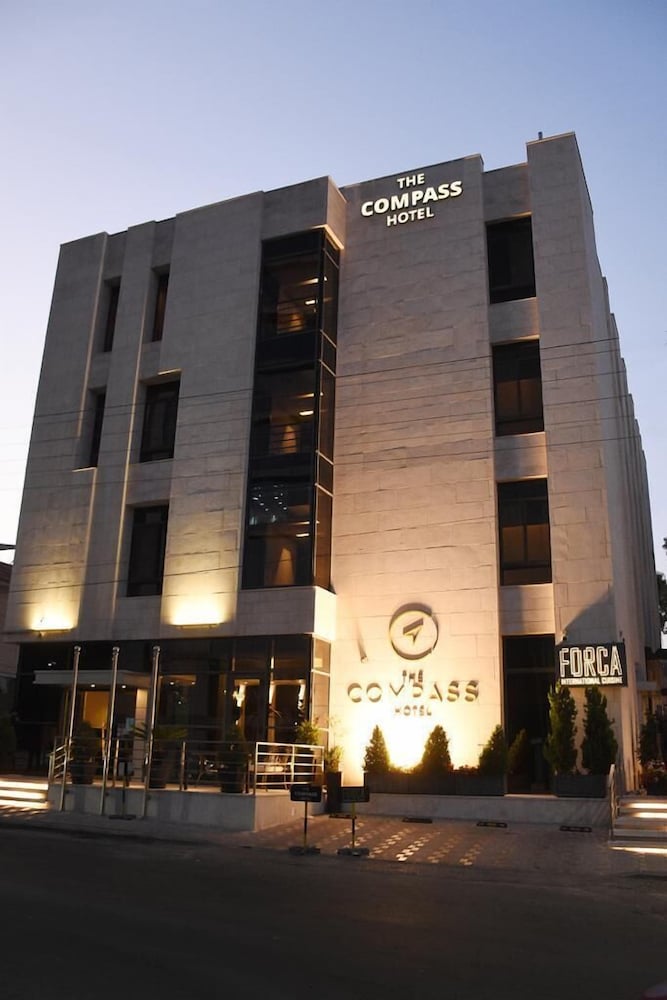 Compass Amman 2/46