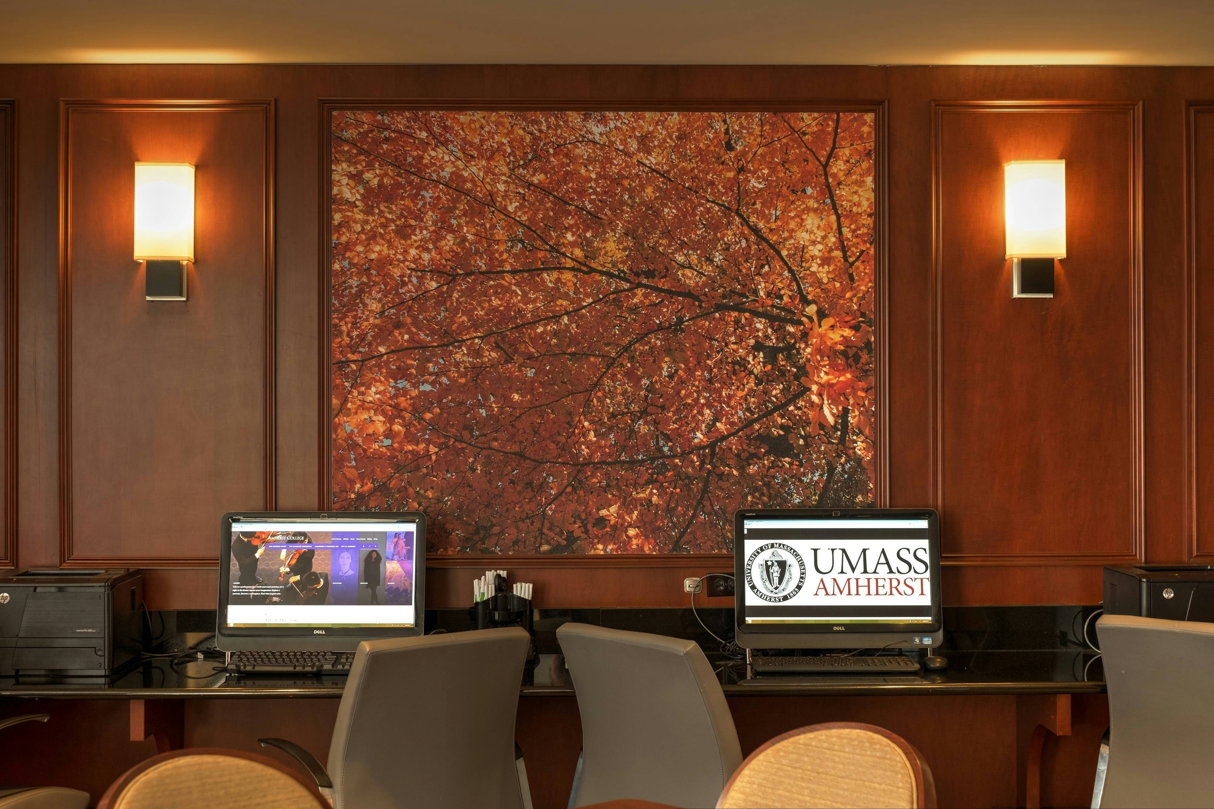 Courtyard By Marriott Hadley Amherst 13/16